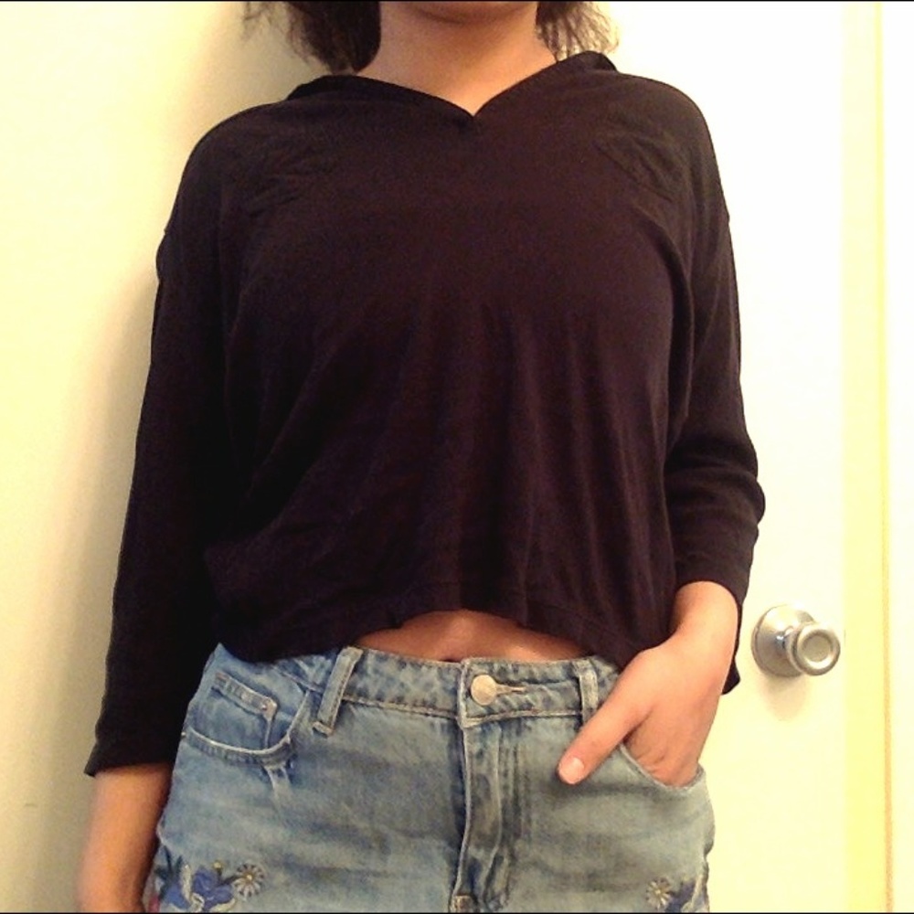 Used quarter sleeve shirt